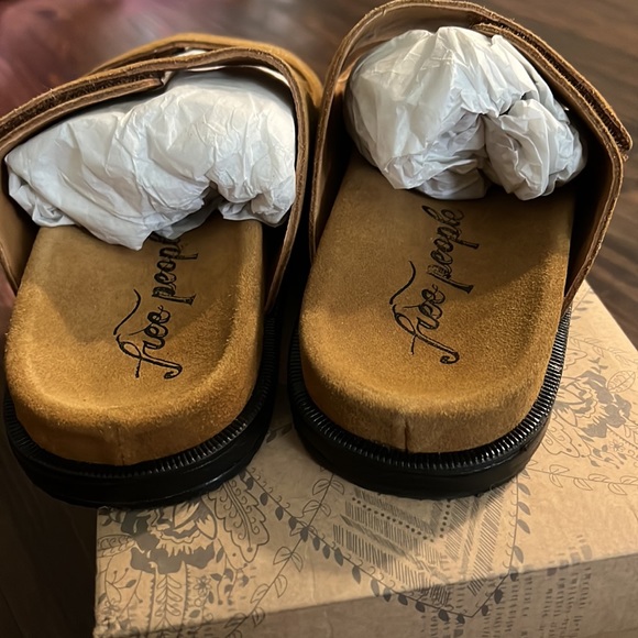 Free People Western Slides Size 10 - Picture 4 of 10